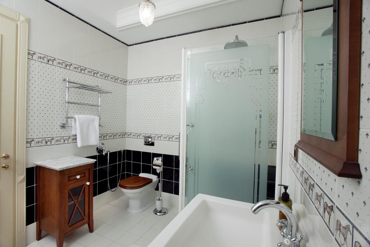 Bortnichi House Hotell Kiev Exteriör bild