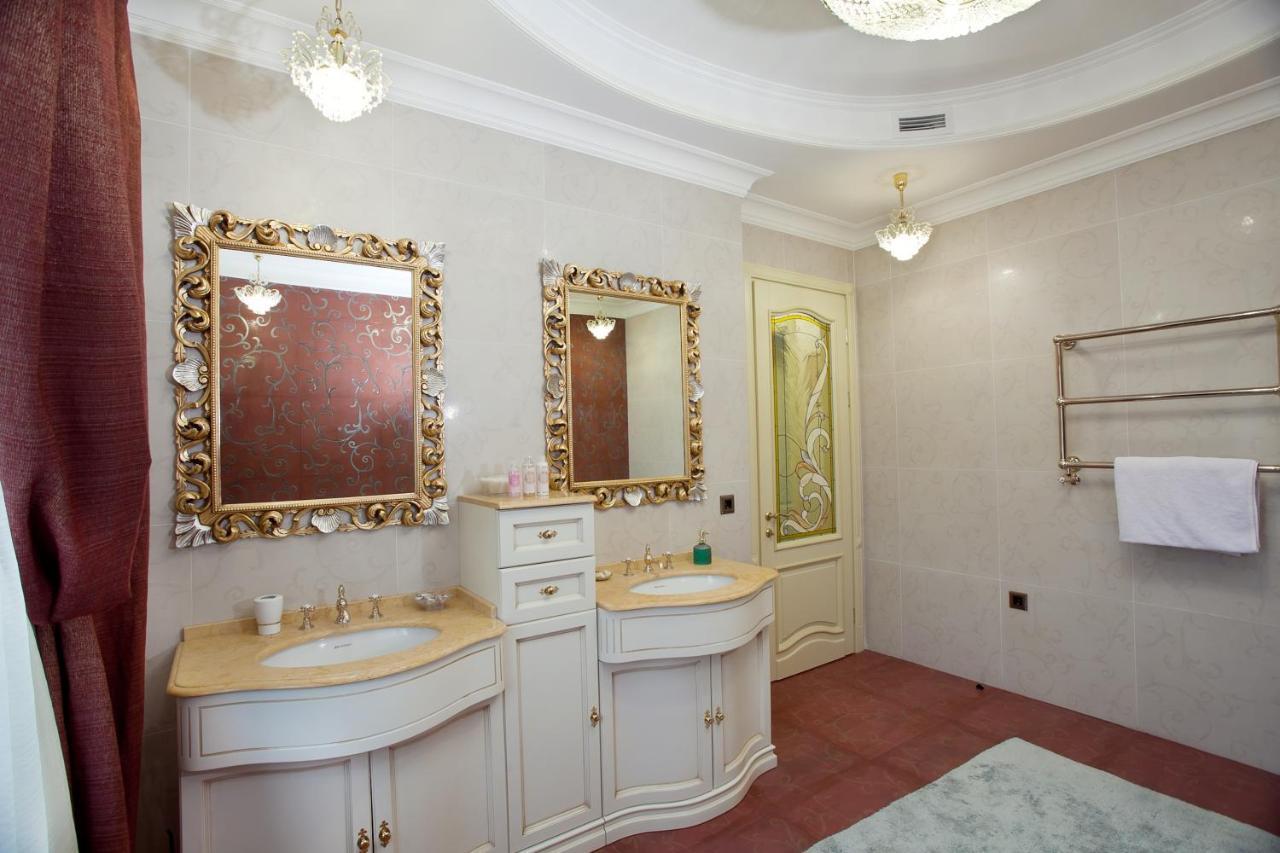 Bortnichi House Hotell Kiev Exteriör bild