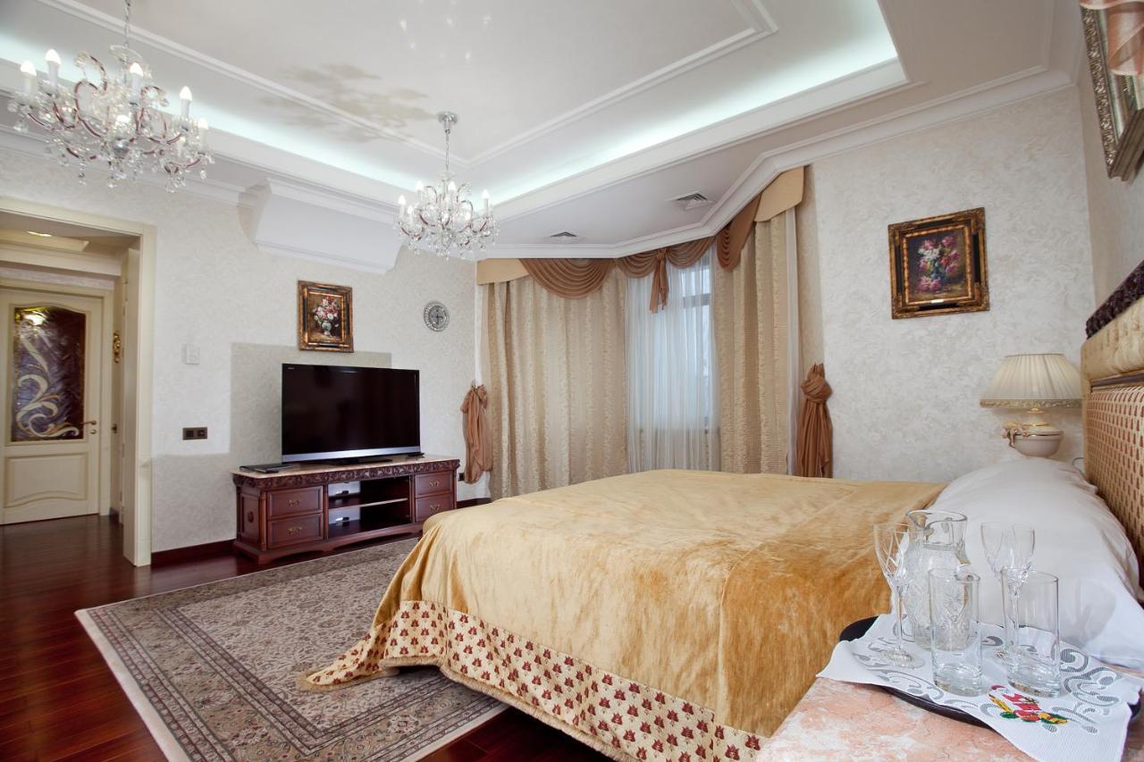 Bortnichi House Hotell Kiev Exteriör bild