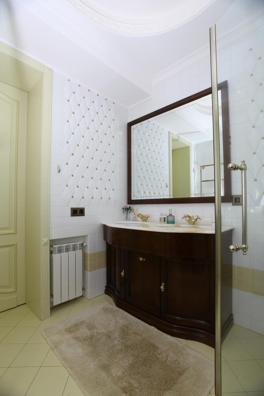 Bortnichi House Hotell Kiev Exteriör bild